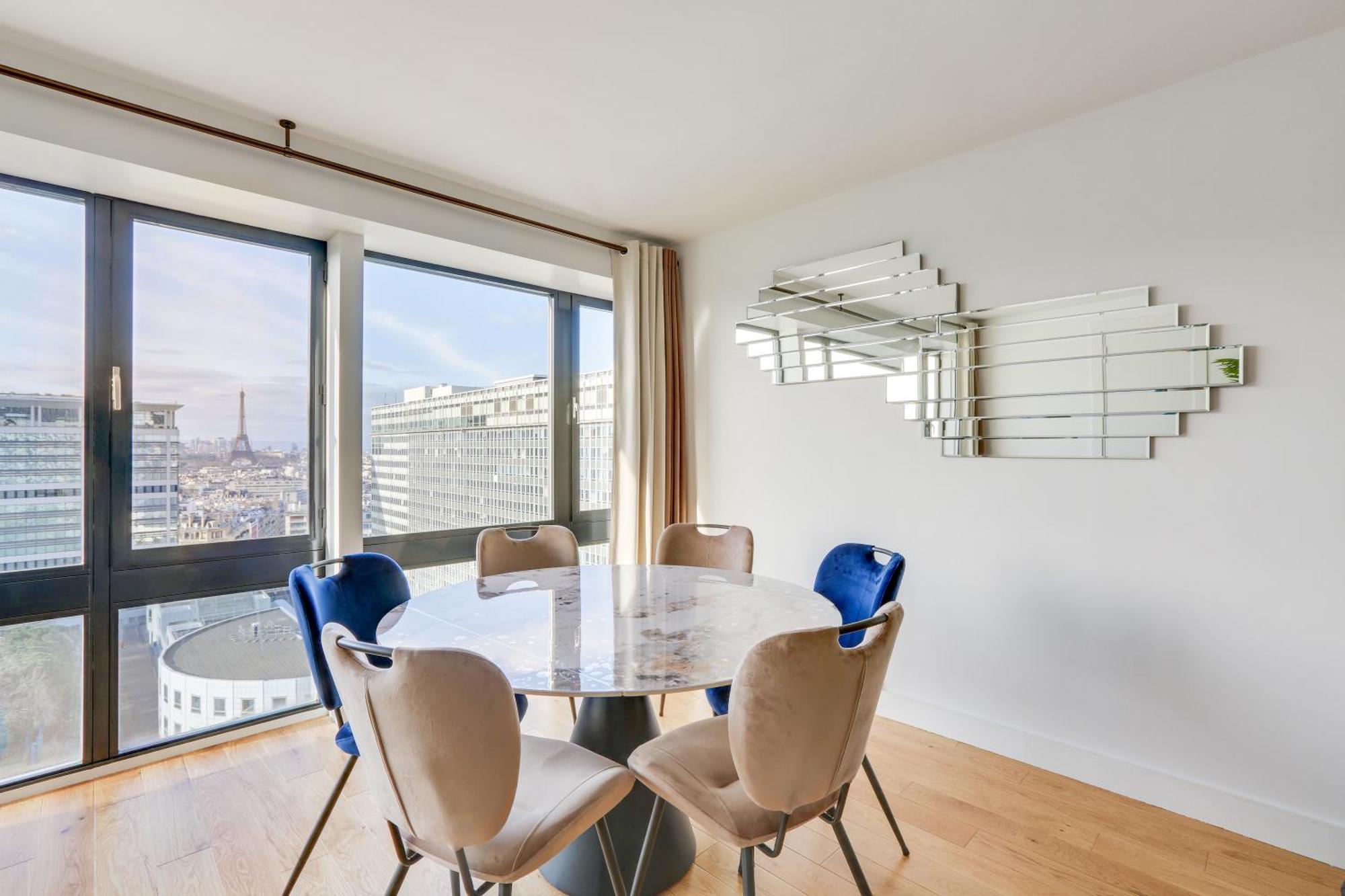 Paris Luxury Apartment 75M2 With Eiffel Tower View, 1 Min Metro, Parking Exteriör bild